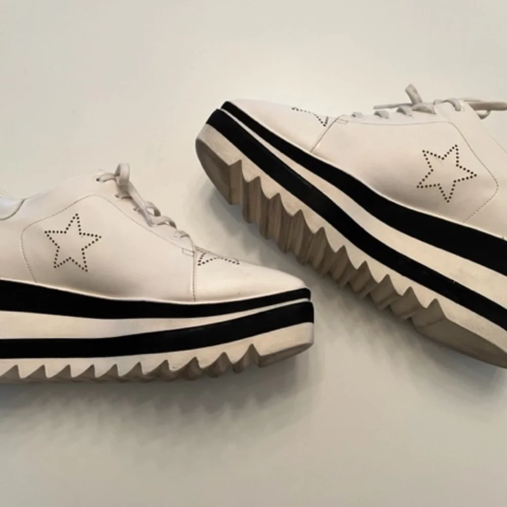 Stella McCartney Elyse platform Sneakers white stars